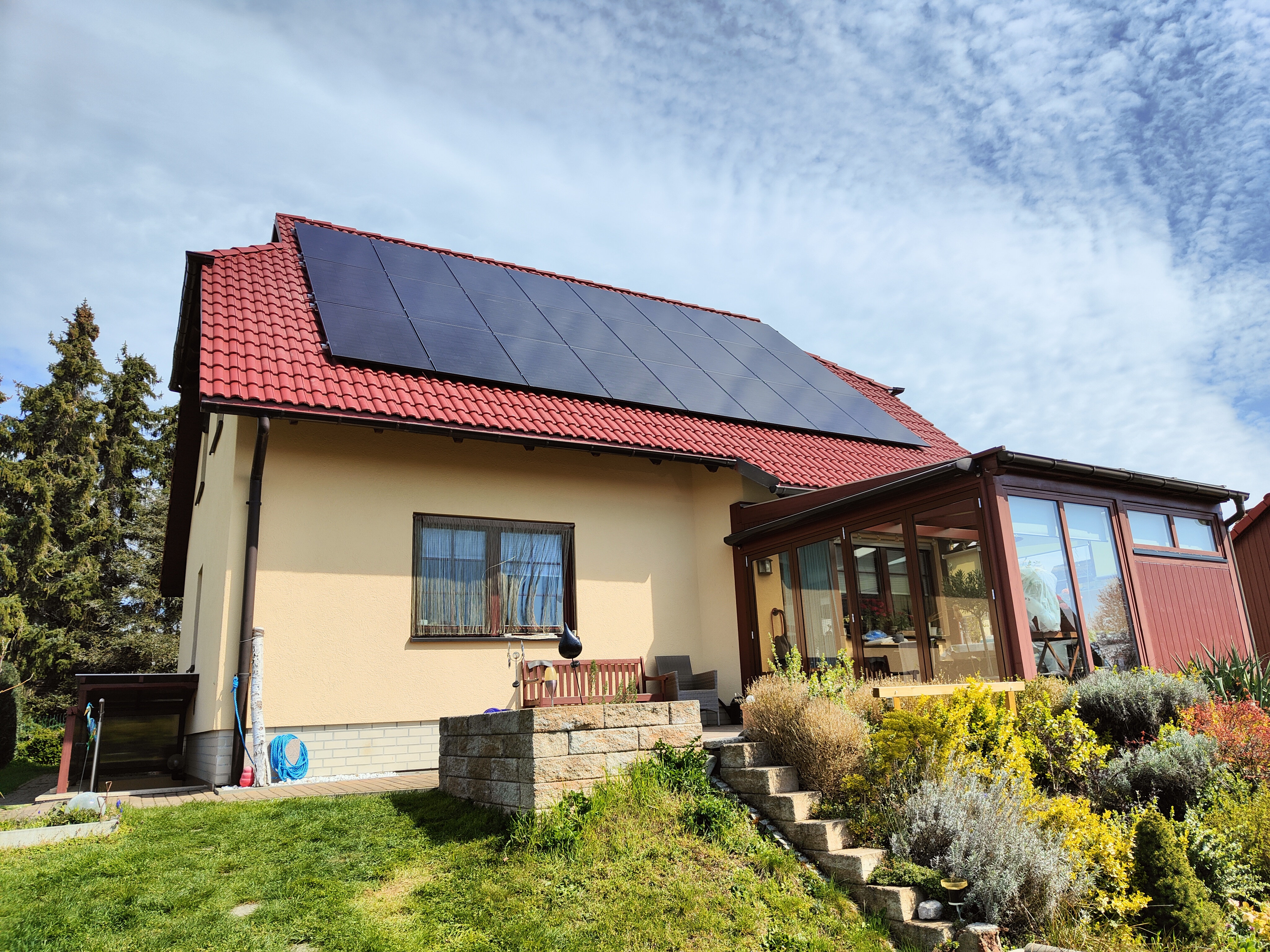 Einfamilienhaus in Frankenberg/Sa. mit neuerrichteter PV Anlage
